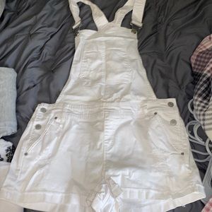 White overall shorts size 11/12
